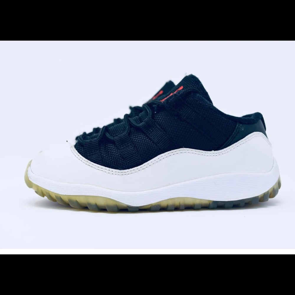Jordan 11